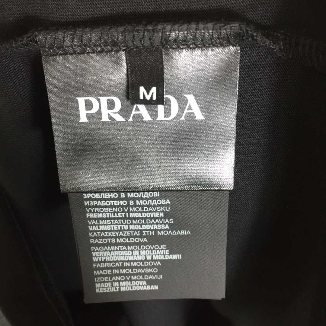 Prada Cotton  T-shirt  - EUR FASHION