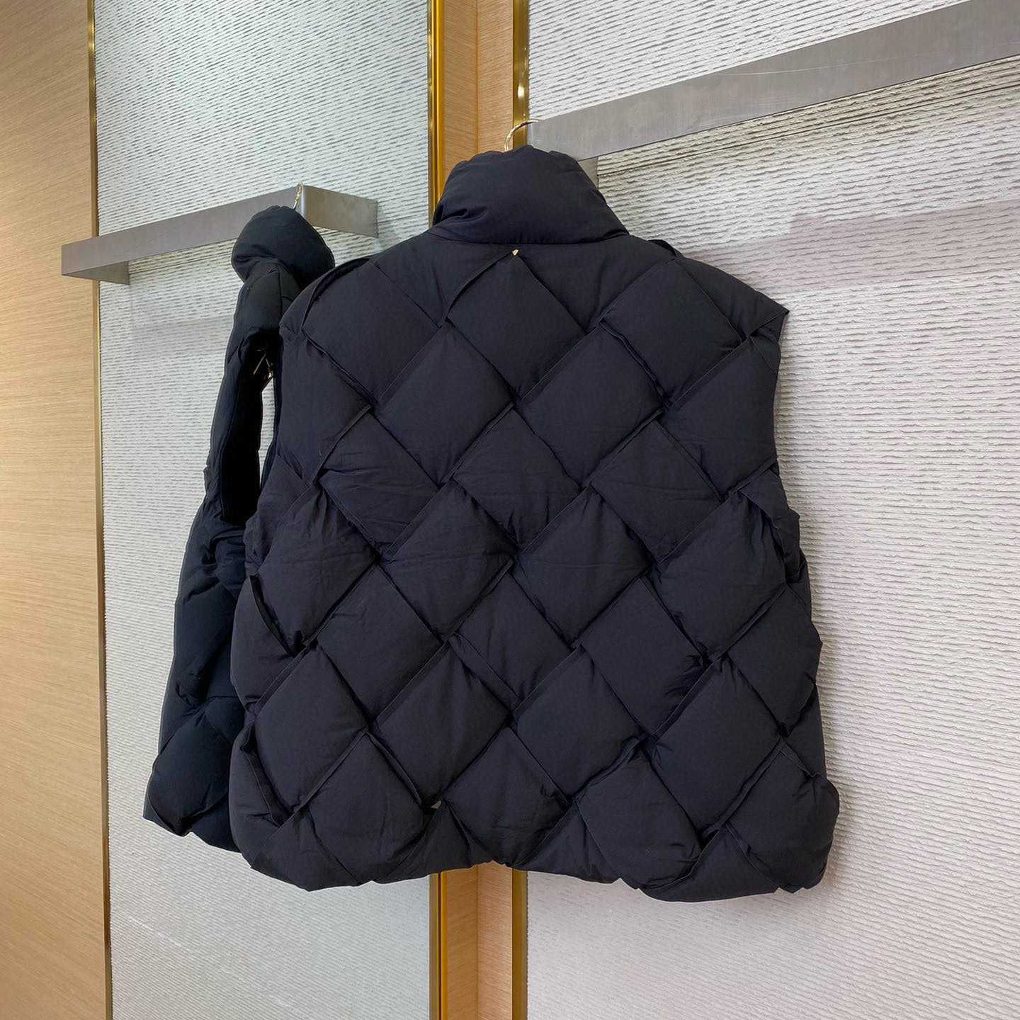 Bottega Veneta Puffer Vest - EUR FASHION