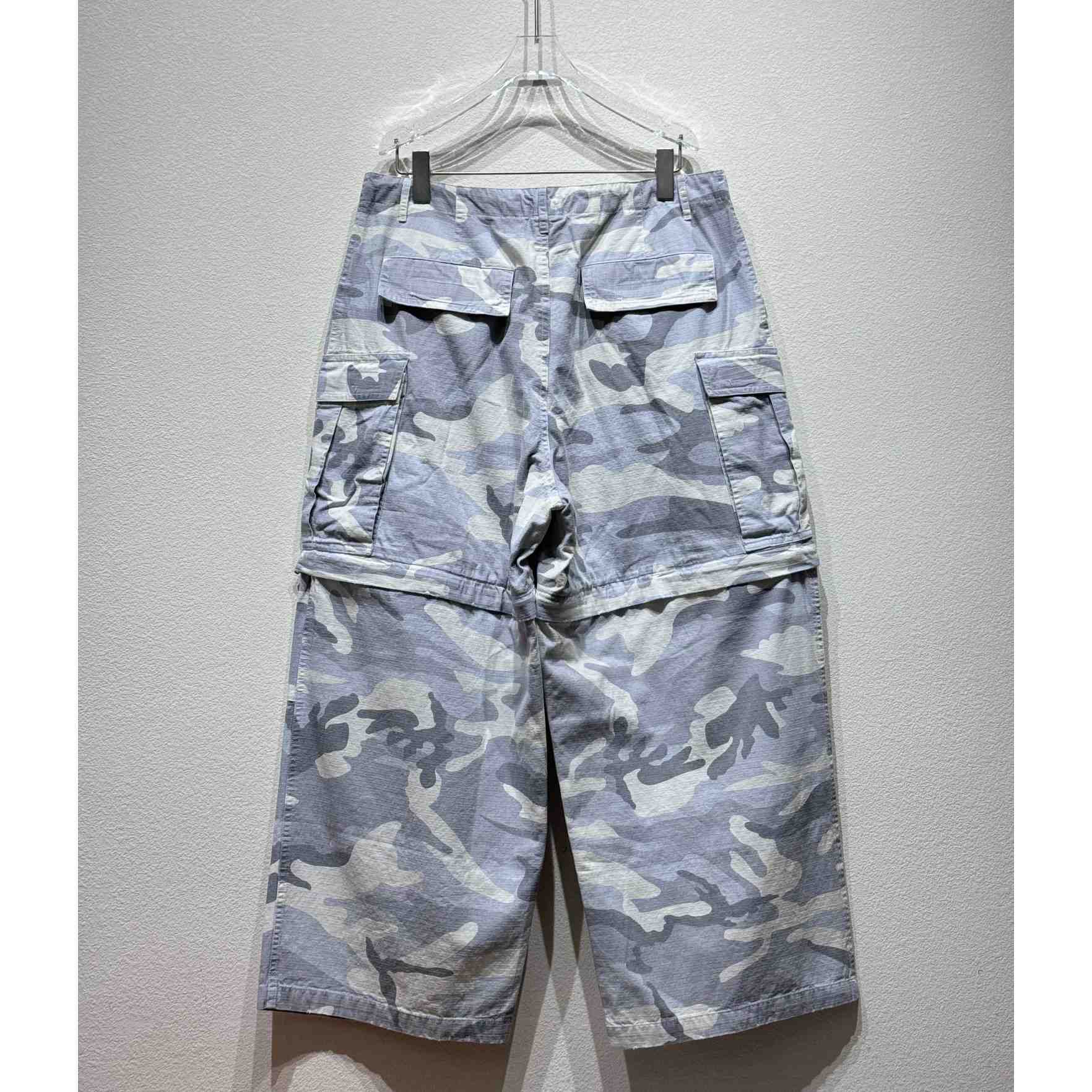 Balenciaga Large Cargo Pants In Light Grey - EUR FASHION