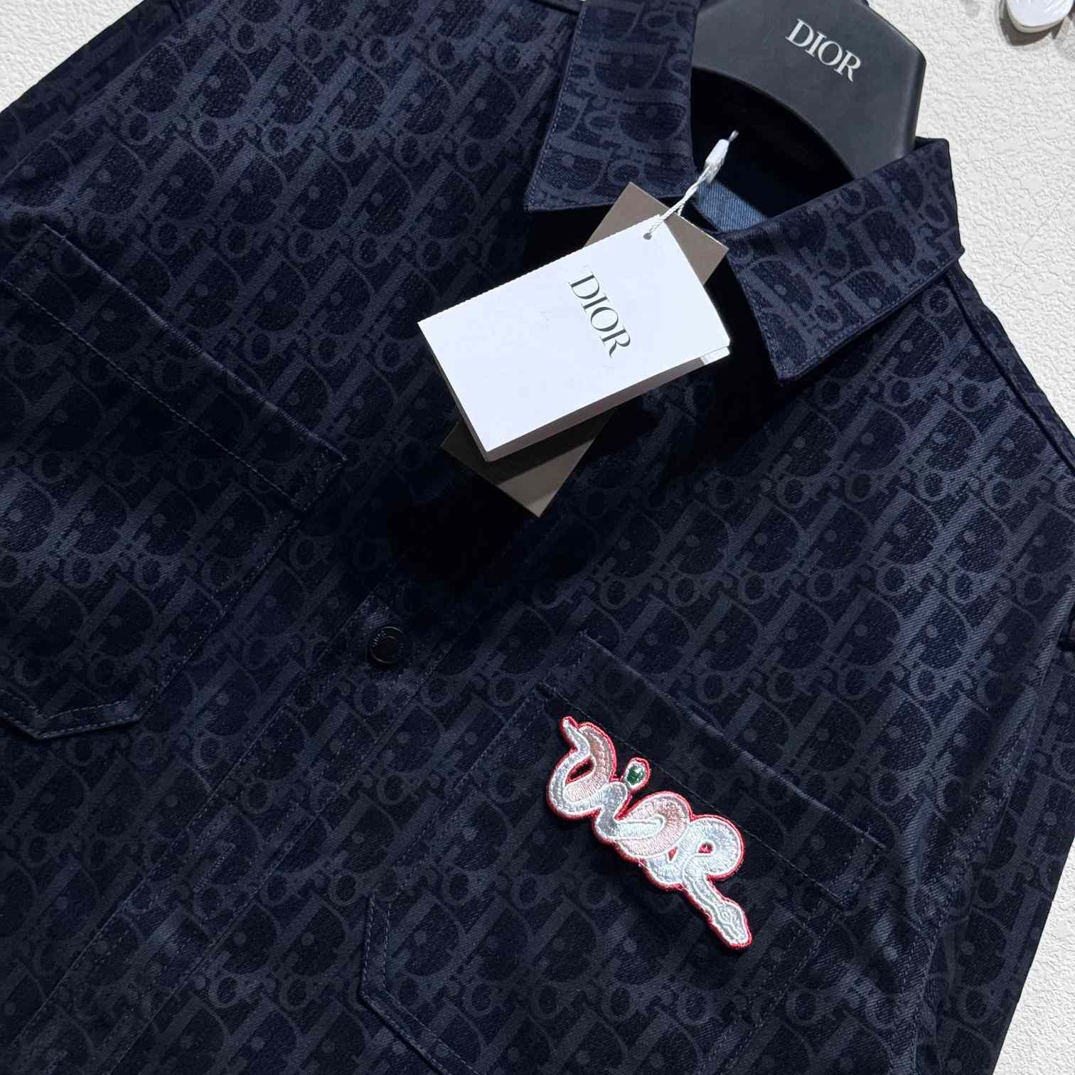 Dior AND KAWS Overshirt  - EUR FASHION