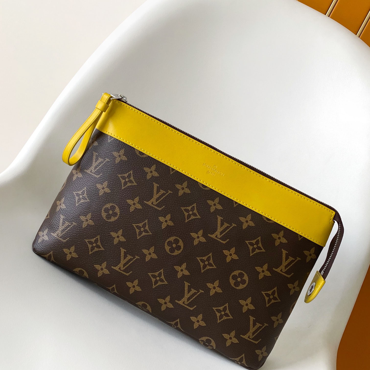 Louis Vuitton Pochette Voyage Souple    M13198 - EUR FASHION