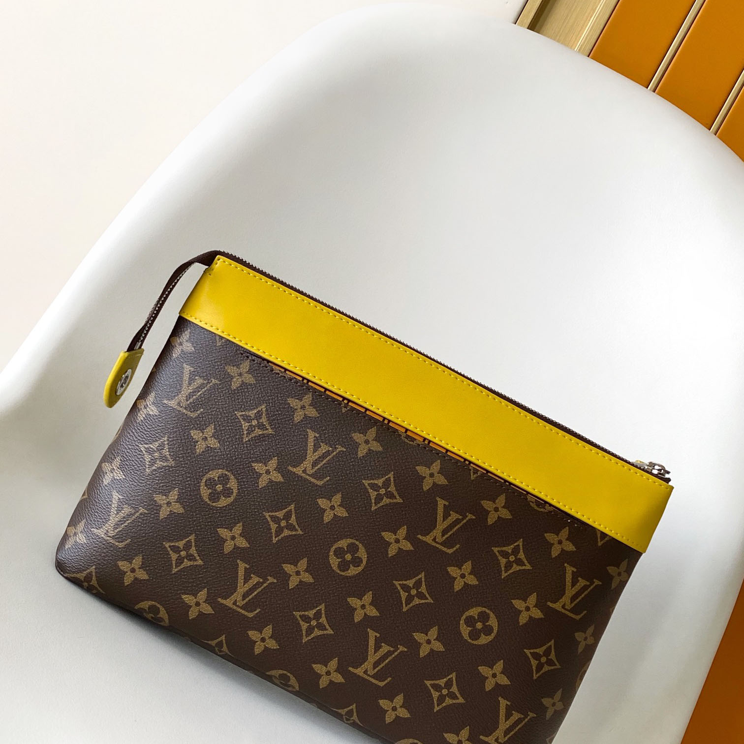 Louis Vuitton Pochette Voyage Souple    M13198 - EUR FASHION