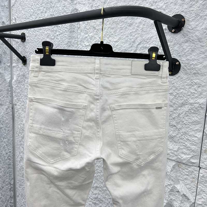 Amiri Jeans    1046 - EUR FASHION