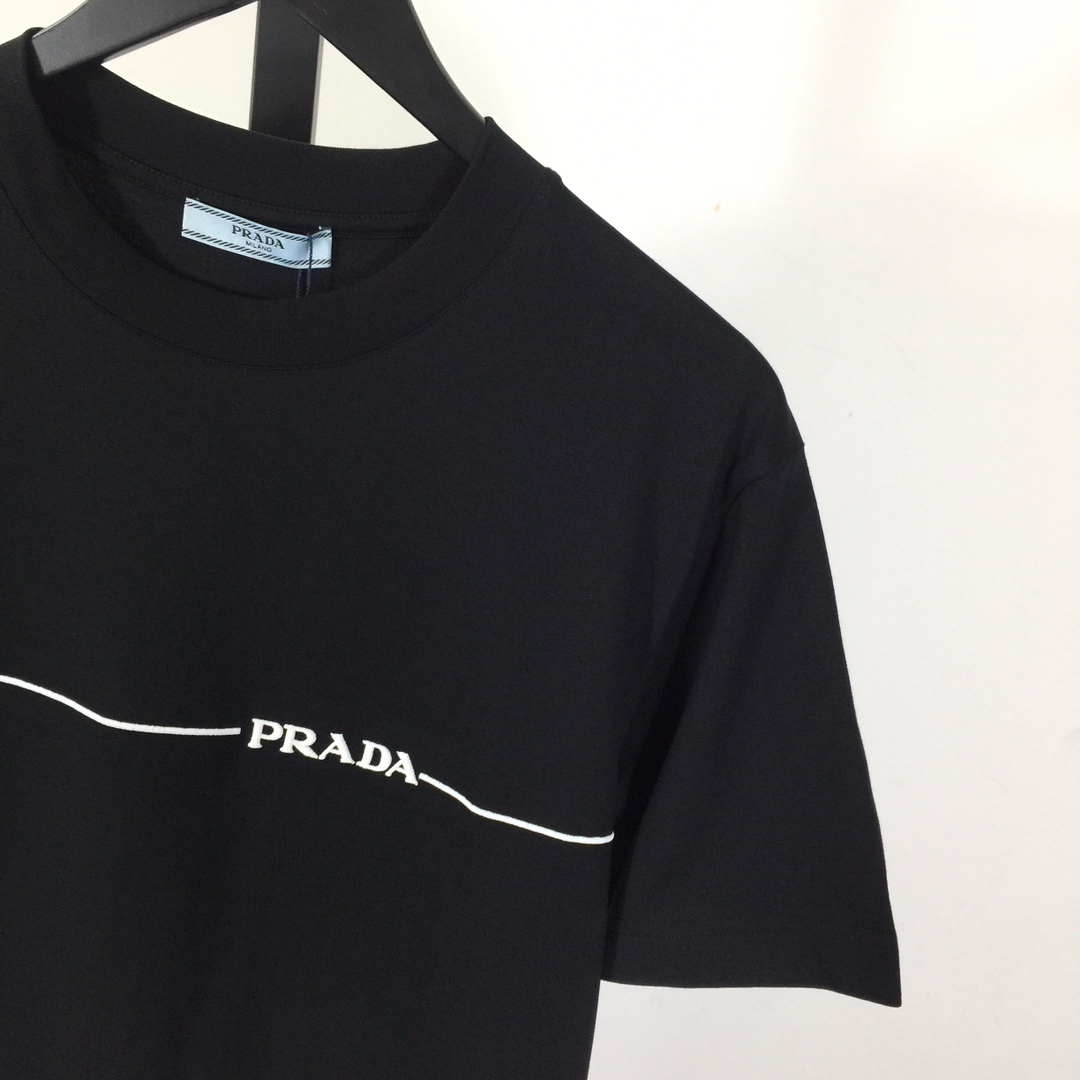 Prada Cotton  T-shirt  - EUR FASHION