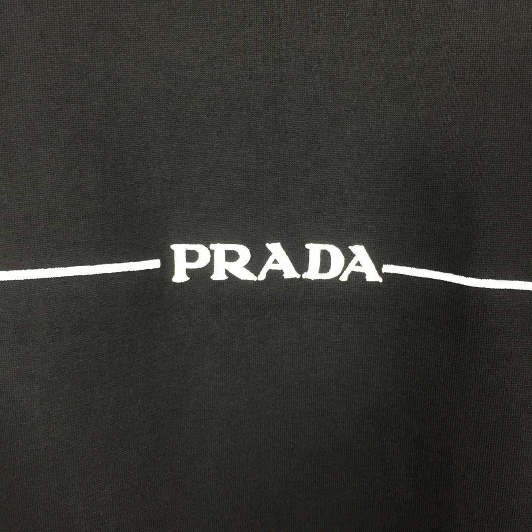 Prada Cotton  T-shirt  - EUR FASHION