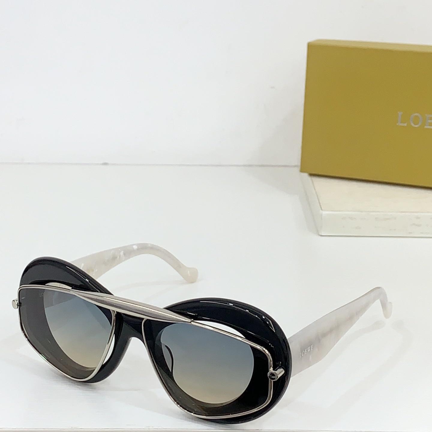 Loewe LW40120I Sunglasses   - EUR FASHION