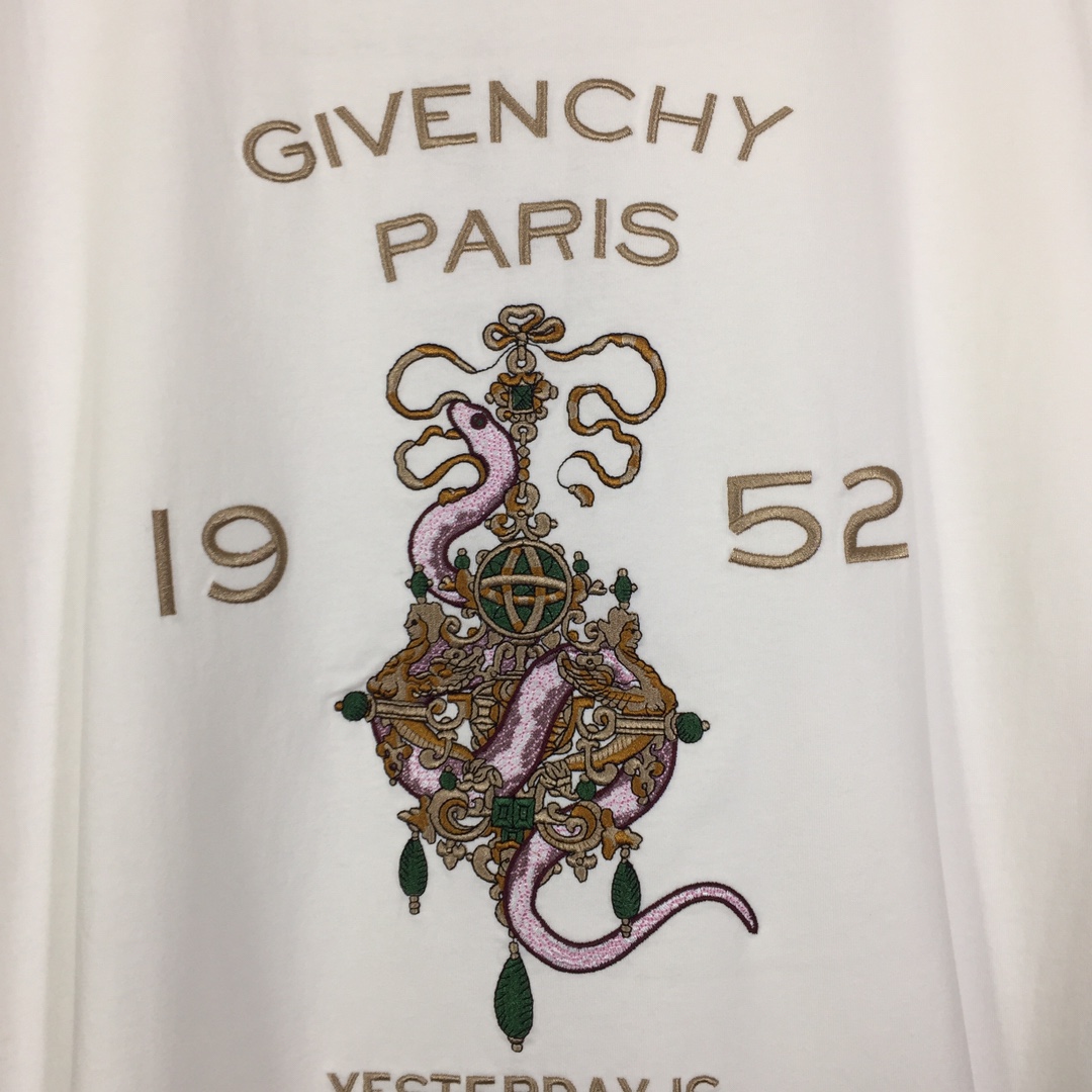 Givenchy T-shirt In Cotton With Chandelier Snake Embroideries - EUR FASHION