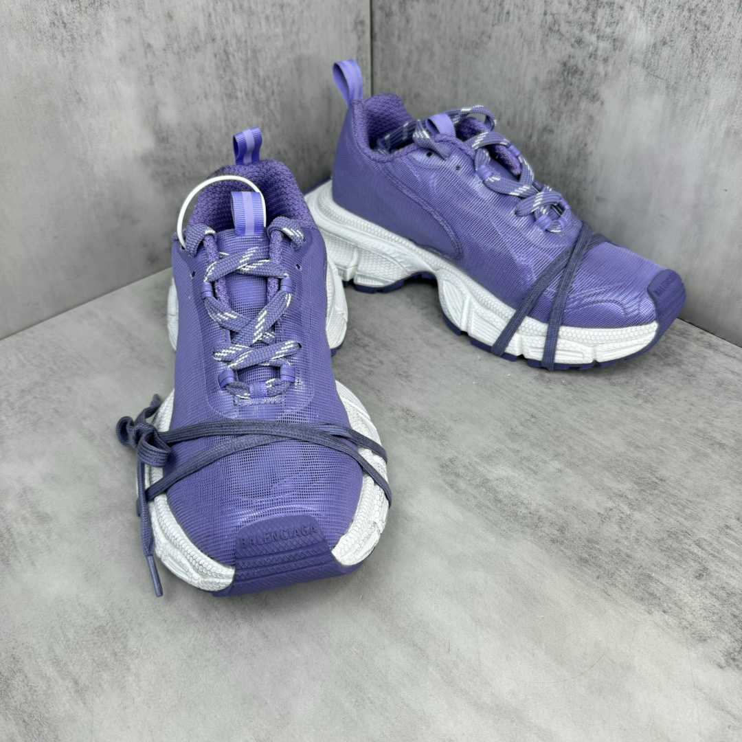 Balenciaga 3XL Net Sneaker In Lilac And White Polyester - EUR FASHION