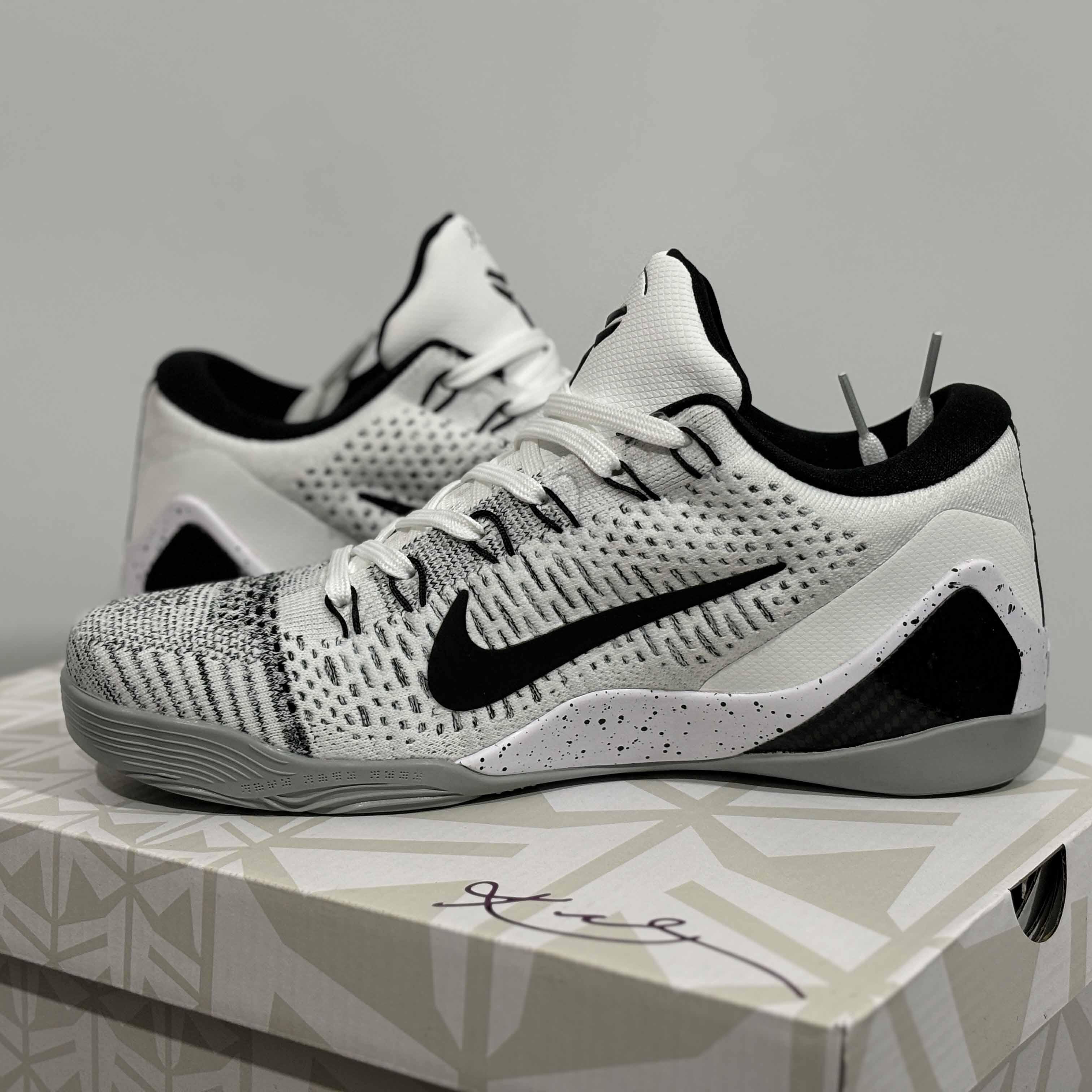 Nike Kobe 9 Elite Low Beethoven Sneakers    639045-101 - EUR FASHION