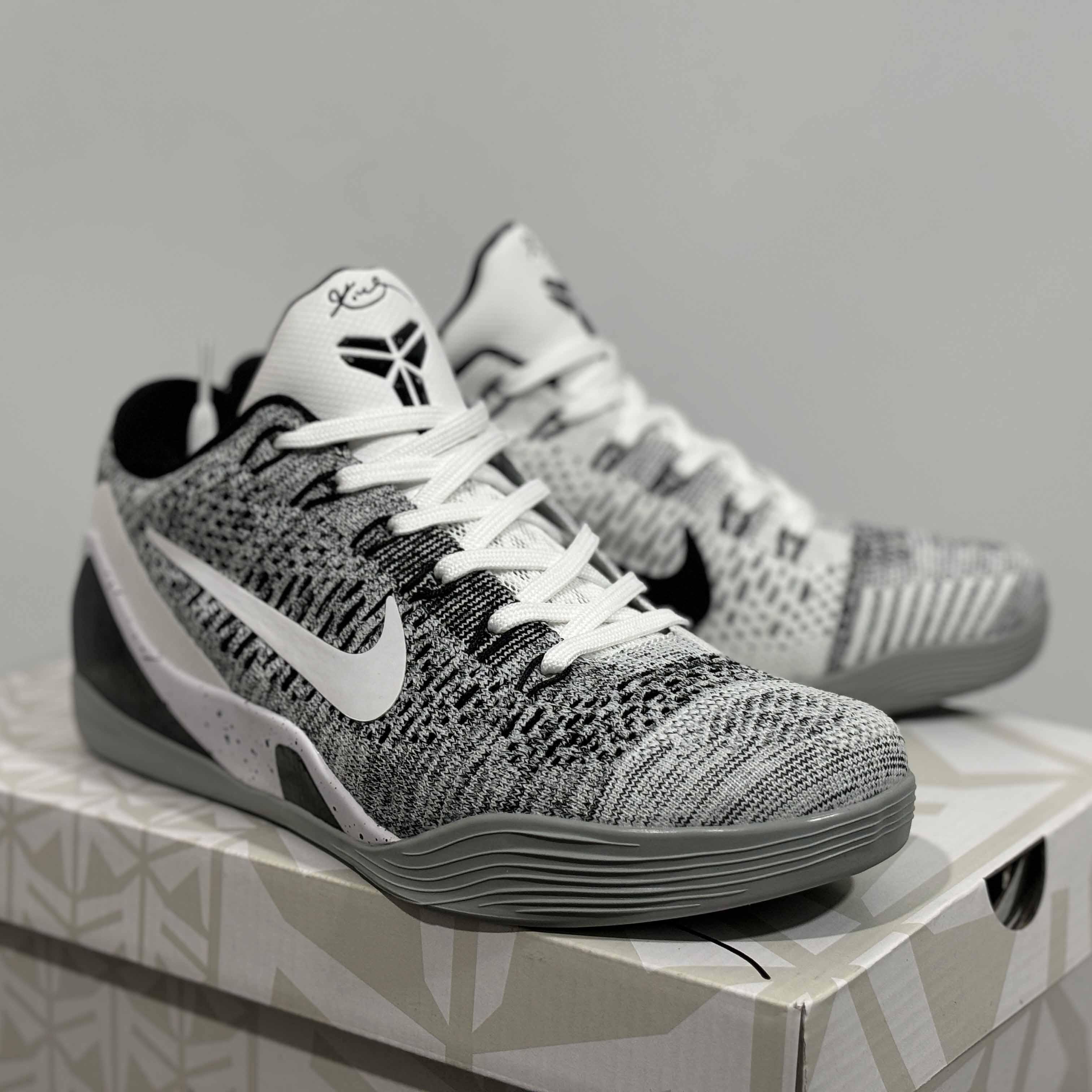 Nike Kobe 9 Elite Low Beethoven Sneakers    639045-101 - EUR FASHION