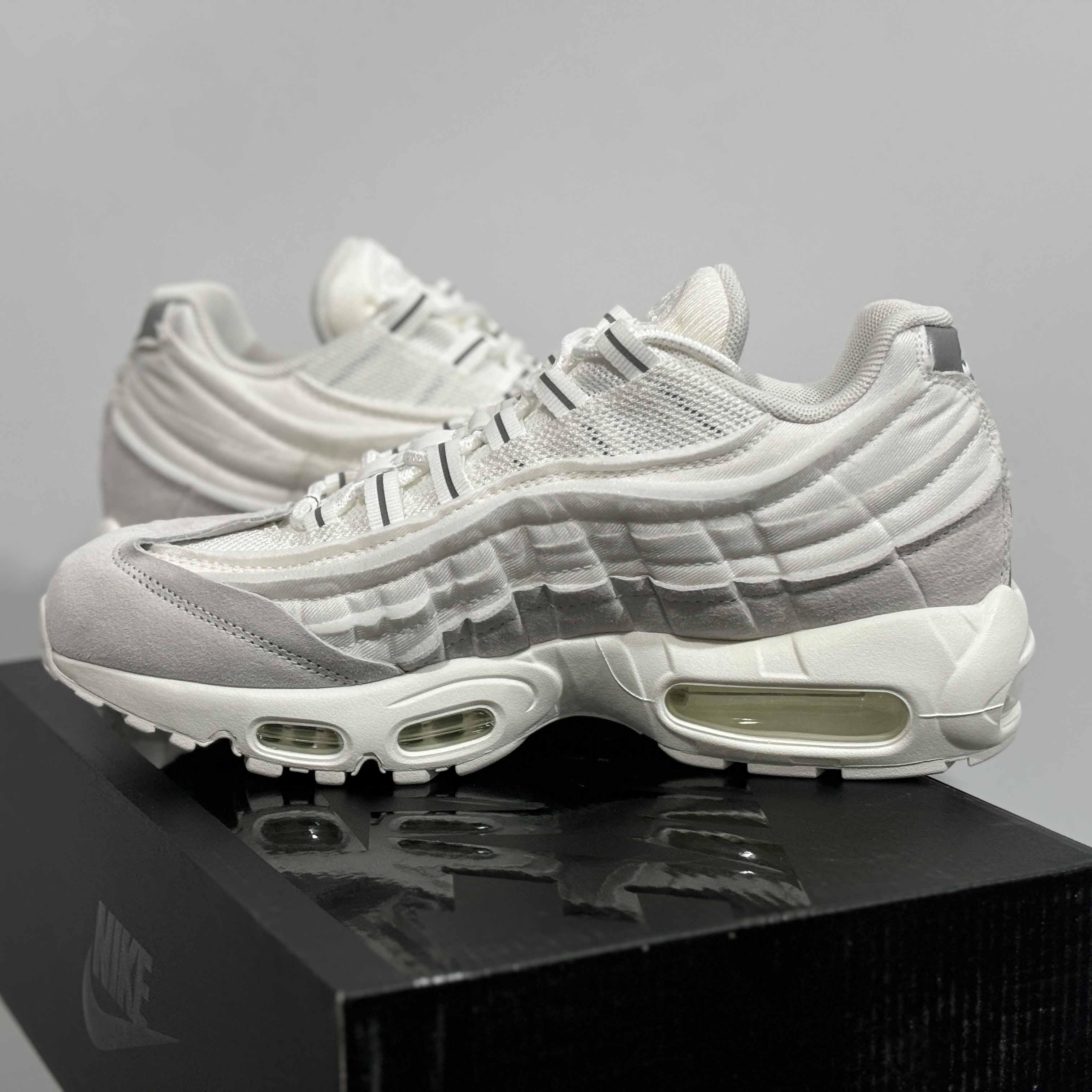 CDG X Nike Air Max 95 OG Sneaker    CU8406-100 - EUR FASHION