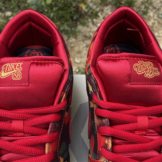 The Wizard of Oz x Nike SB Dunk Low“RubySlipper” Sneaker    FZ1291-600  - EUR FASHION