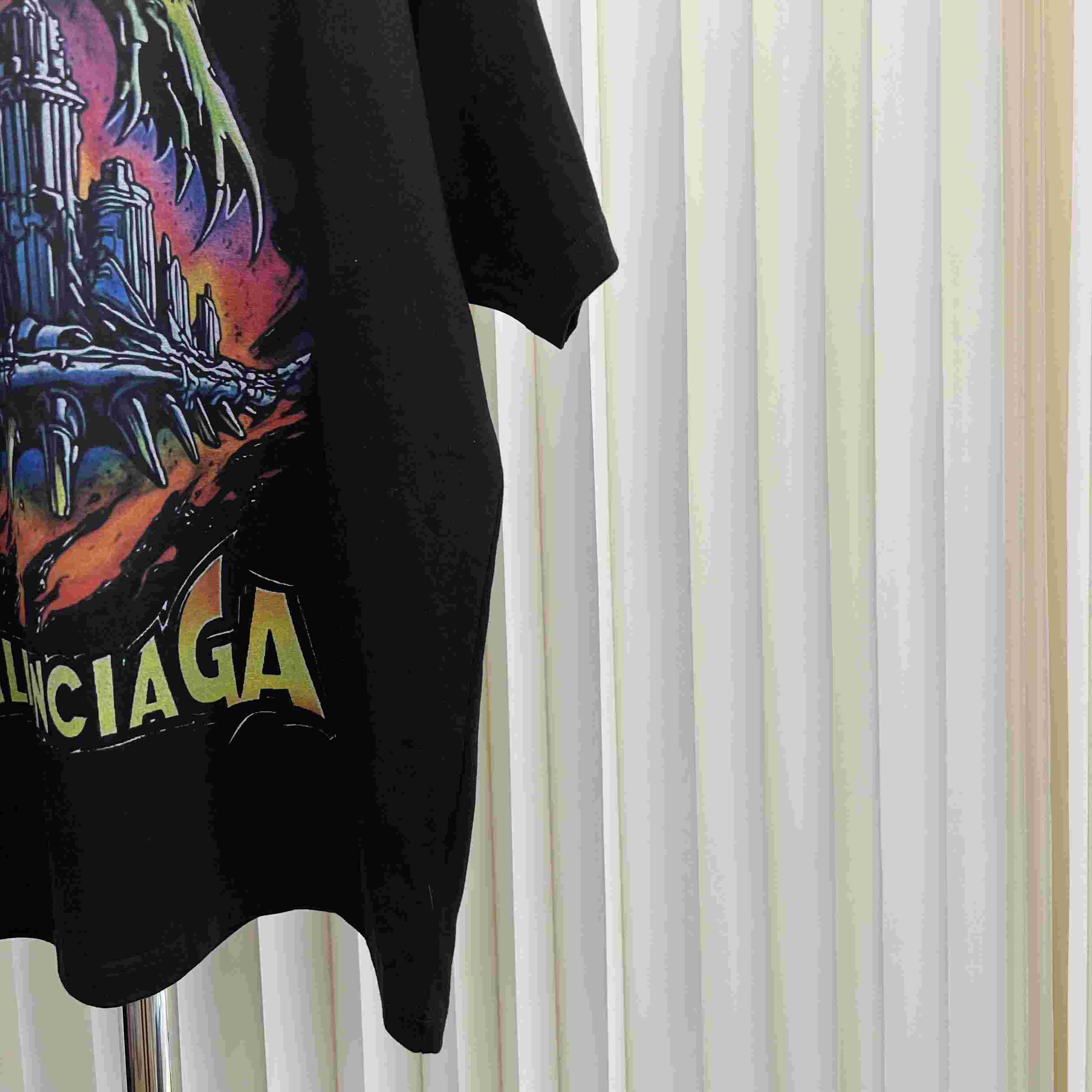 Balenciaga T-Shirt  - EUR FASHION