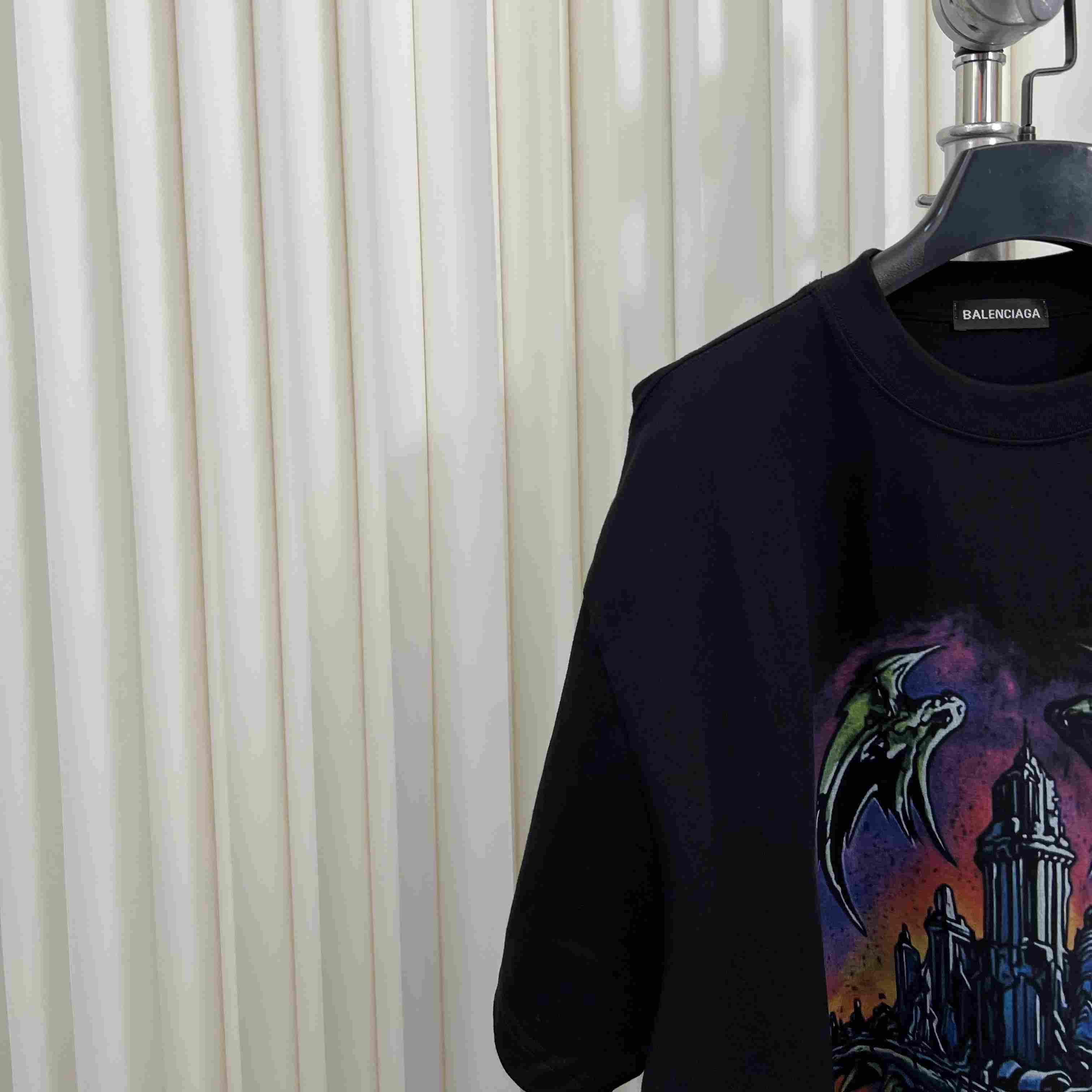 Balenciaga T-Shirt  - EUR FASHION