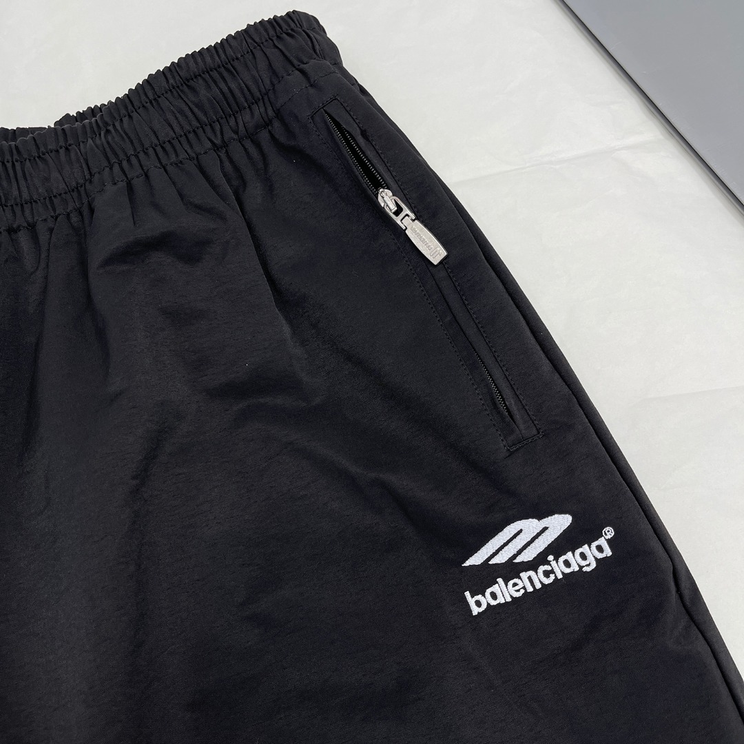 Balenciaga Tracksuit Pants  - EUR FASHION