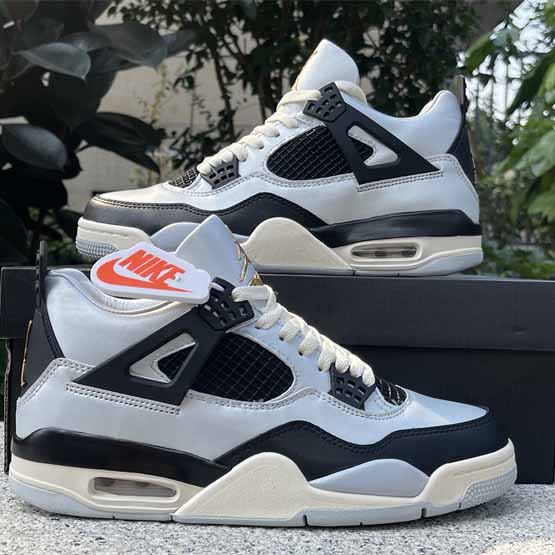 Jordan Air jordan 4 GS“Pure Platinum” Sneakers      FZ8585-070  - EUR FASHION