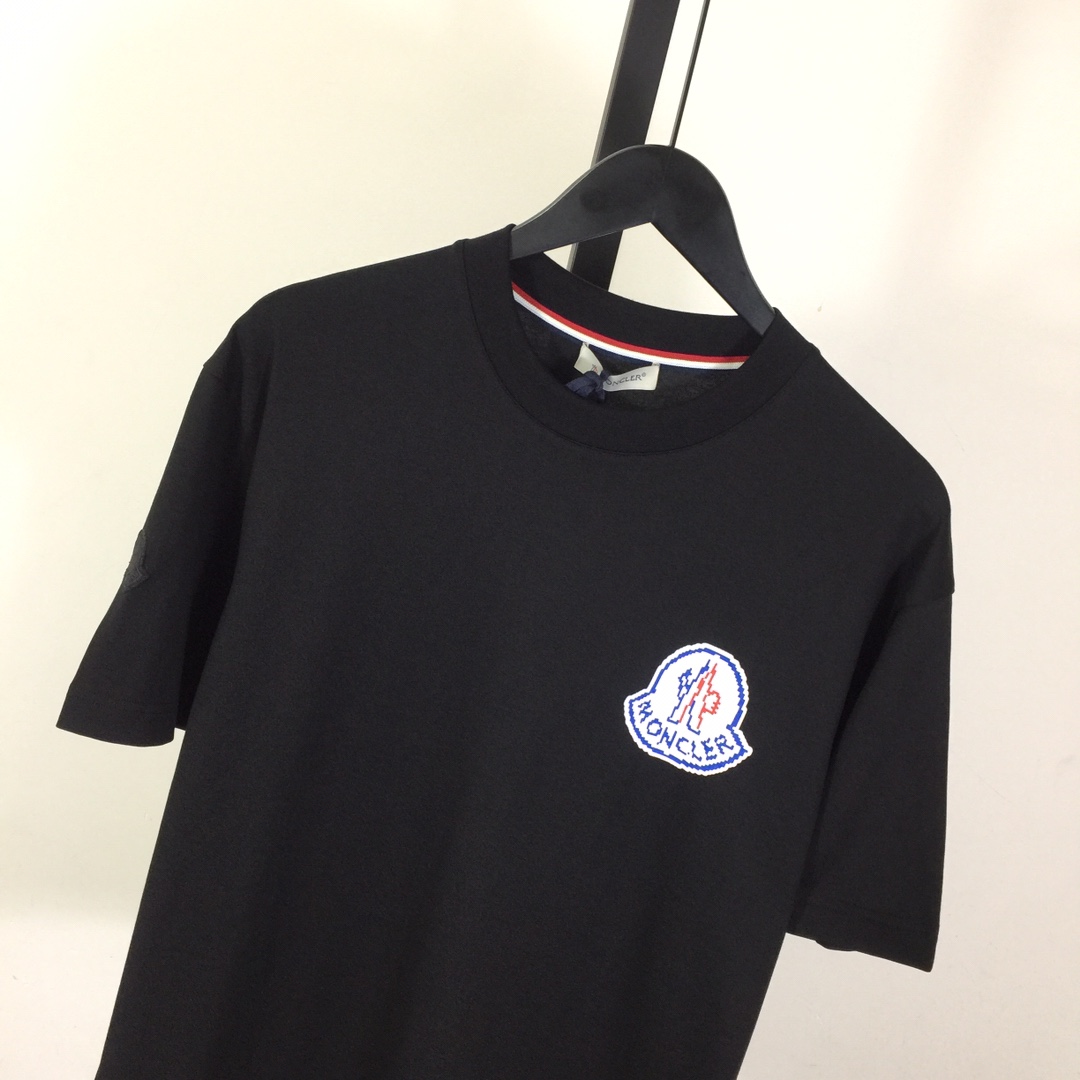 Moncler Logo Cotton T-shirt - EUR FASHION