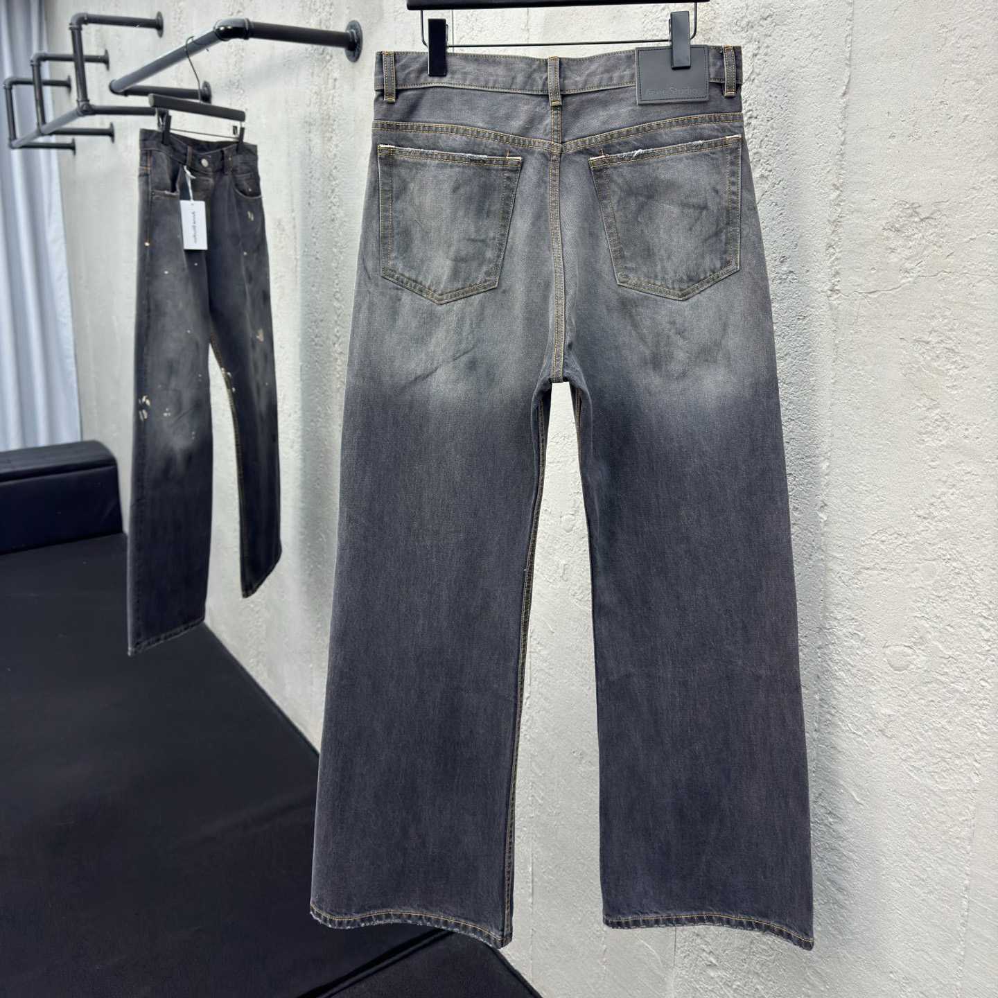 Acne Studios  Loose Fit Jeans - EUR FASHION