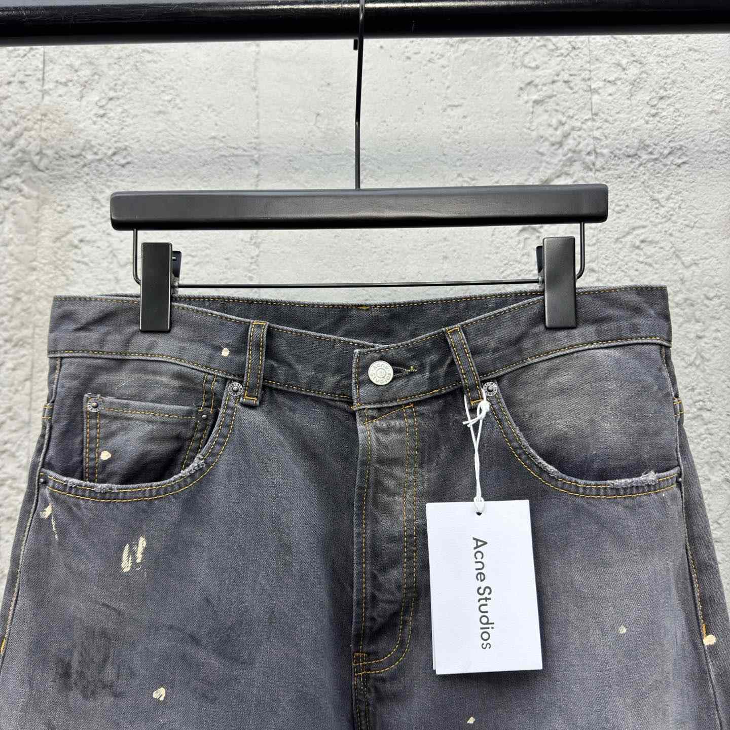 Acne Studios  Loose Fit Jeans - EUR FASHION