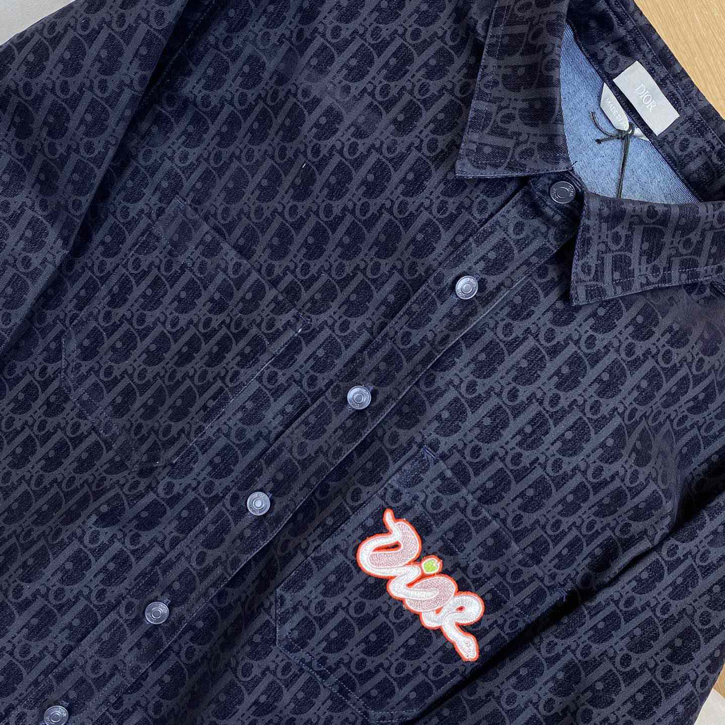 Dior AND KAWS Overshirt  - EUR FASHION