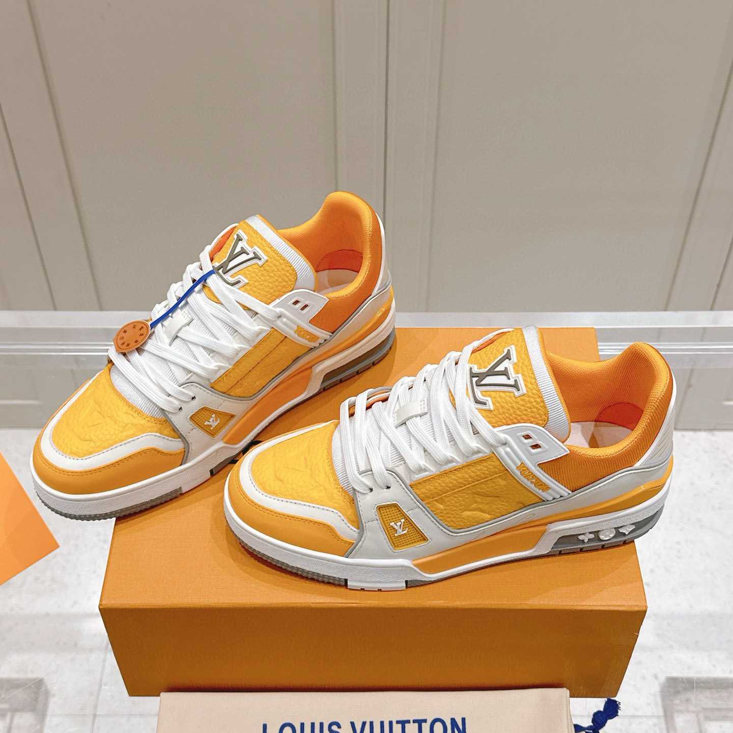 Louis Vuitton LV Trainer Sneaker  1ADHSK - EUR FASHION