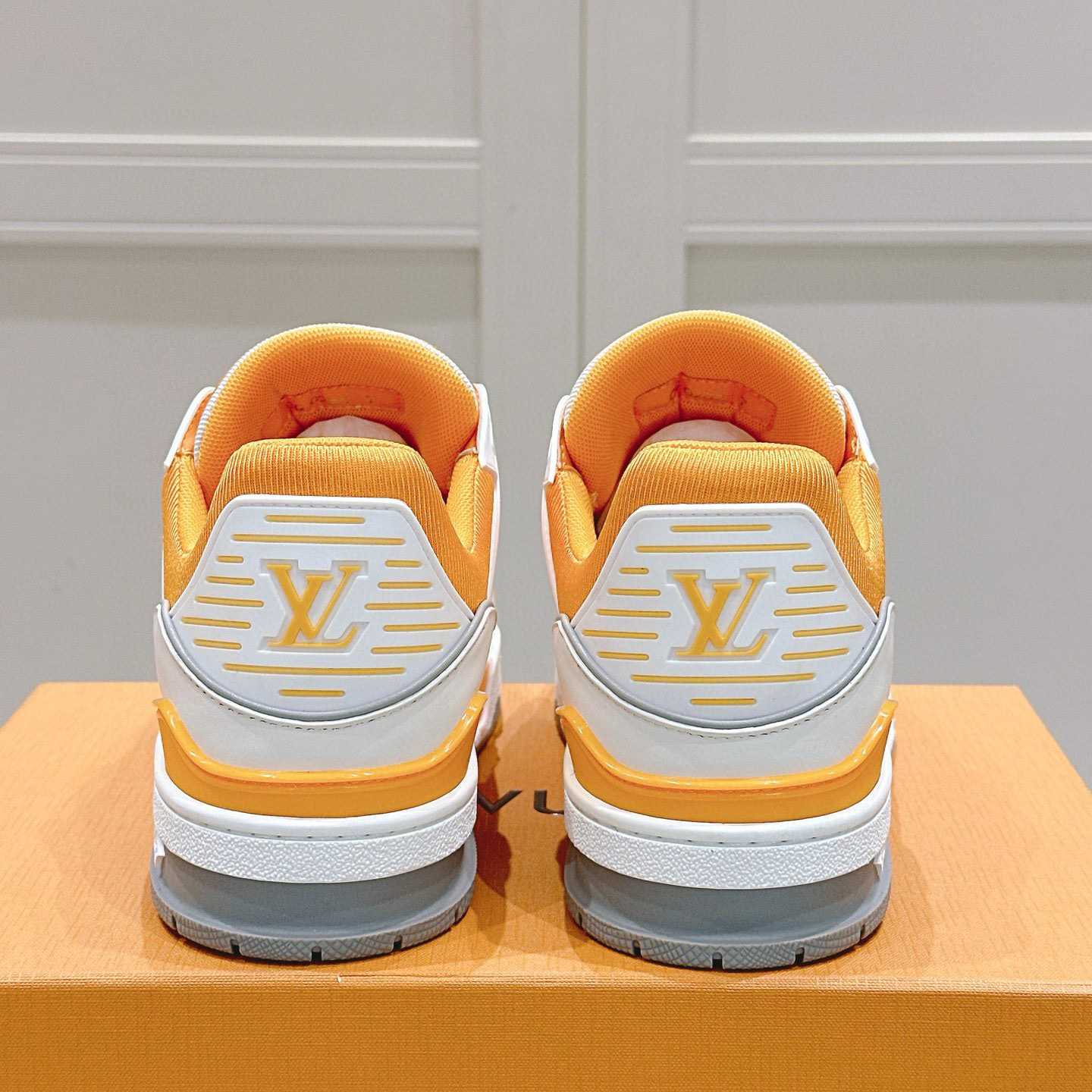 Louis Vuitton LV Trainer Sneaker  1ADHSK - EUR FASHION