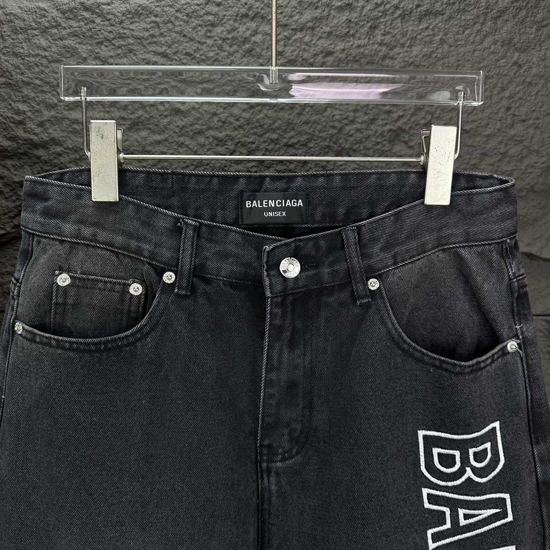 Balenciaga Baggy Jeans - EUR FASHION