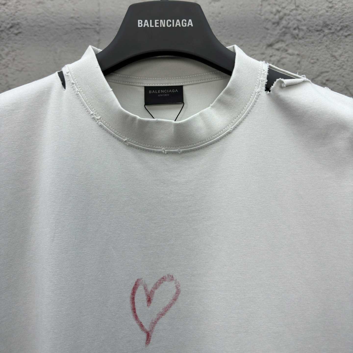 Balenciaga Lipstick Valentines T-Shirt Small Fit In Dirty White Tubular Jersey - EUR FASHION