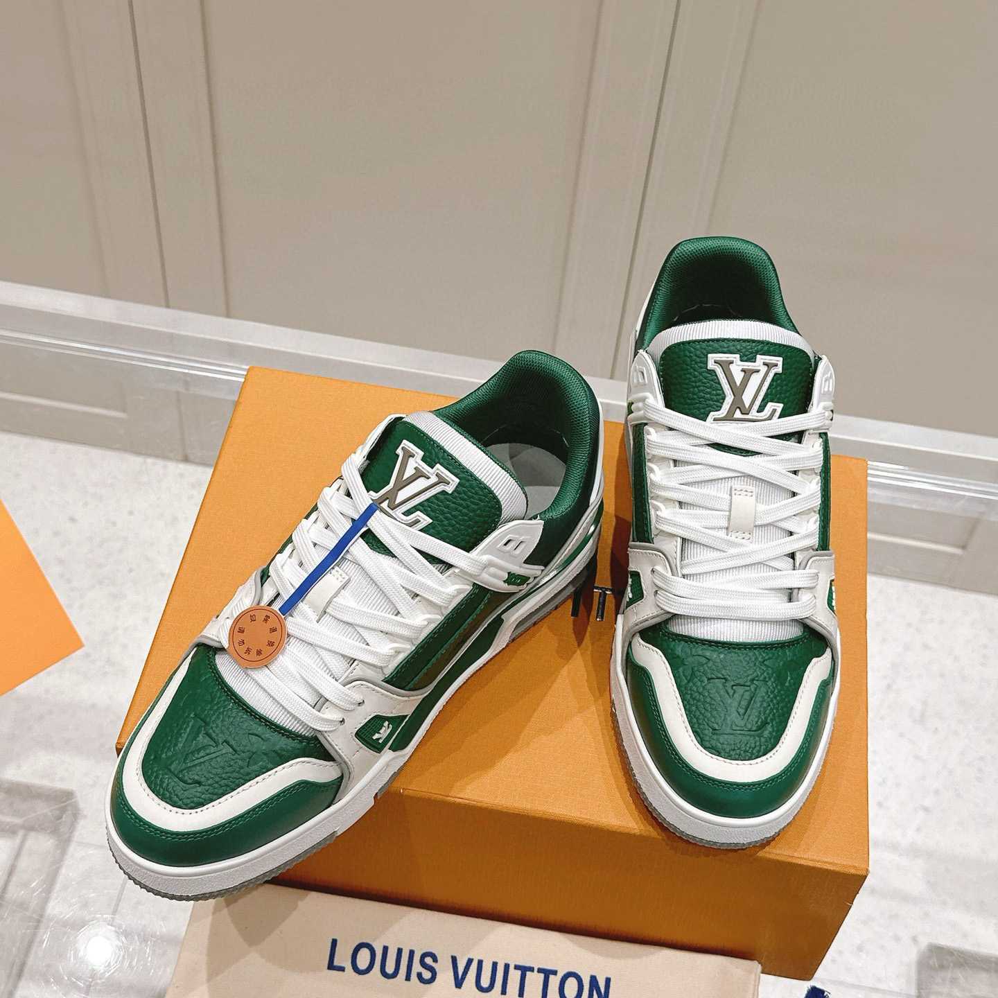 Louis Vuitton LV Trainer Sneaker  1ADHRG - EUR FASHION