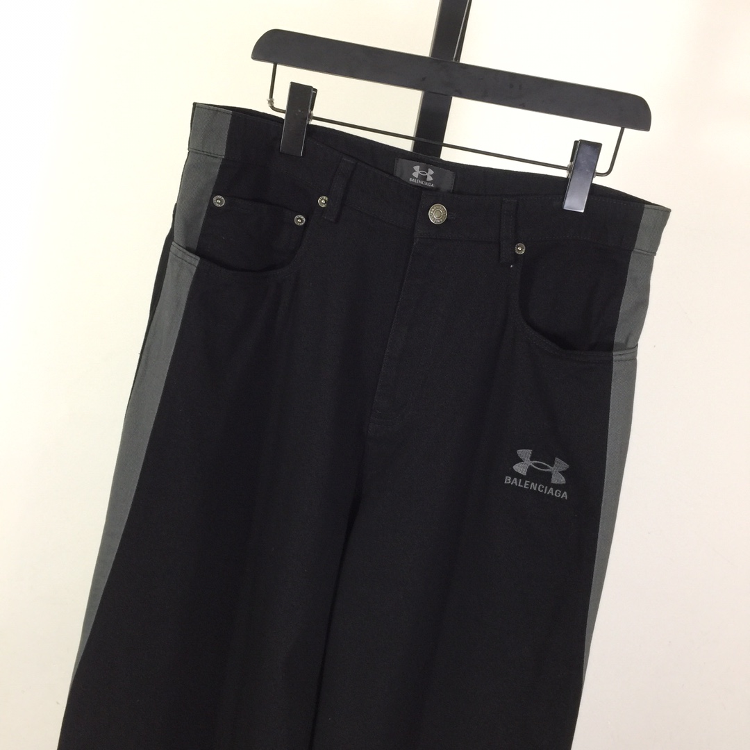 Balenciaga Under Armour® Tracksuit Denim Pants In Black  - EUR FASHION