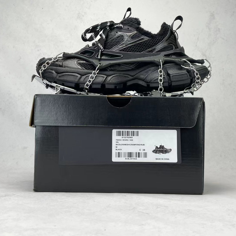 Balenciaga 3XL Ski Sneaker In Black  - EUR FASHION