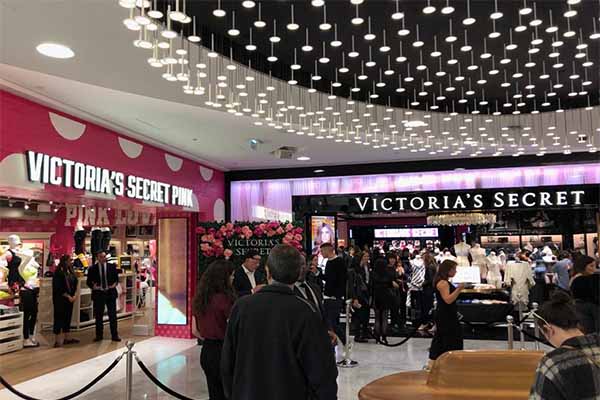 Victoria's Secret Opens Its First French Flagship - EUR FASHION